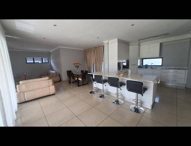 3 BEDROOM PROPERTY TO RENT IN MIDSTREAM RIDGE
